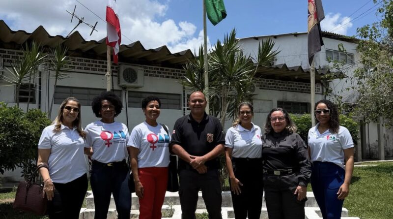 OAB Mulher visita Conjunto Penal para entrega de produtos de higiene a custodiadas.