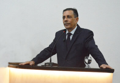 Sérgio Carneiro pede demissão da Secretaria de Mobilidade Urbana.