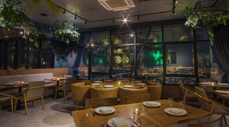 Seen Restaurante & Bar anuncia programação especial para o Natal e Réveillon em Feira de Santana.