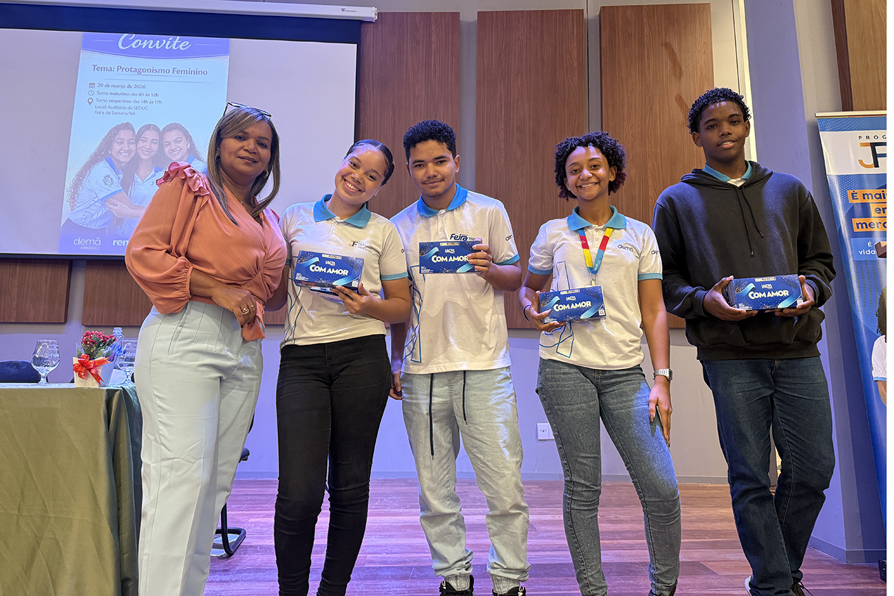 Seduc promove encontro sobre protagonismo feminino entre jovens aprendizes.