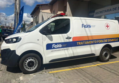Secretaria de Saúde recebe ambulância para reforçar transporte de pacientes do TFD.