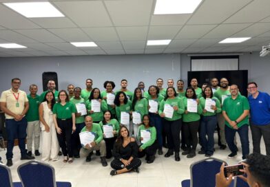 Neoenergia Coelba realiza formatura de turma da Escola de Eletricistas em Feira de Santana.