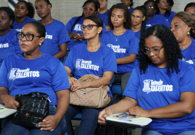 Prefeitura inicia curso gratuito de costura industrial em Humildes com bolsa de R$ 500.