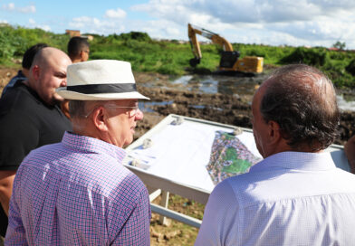 Prefeitura de Feira dá início às obras de requalificação da lagoa Chico Maia.