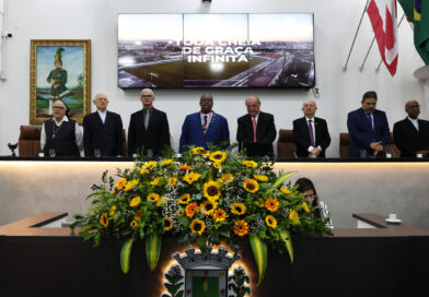 Risomário Lôbo recebe Comenda Maria Quitéria e reafirma compromisso com Feira de Santana.