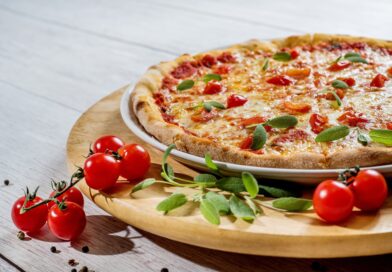 No Dia da Pizza, entenda como essa tradição nacional pode caber na dieta.