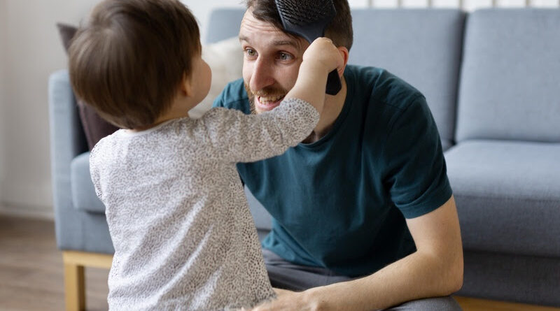 Dia dos Pais: ciência revela que a paternidade transforma o cérebro masculino
