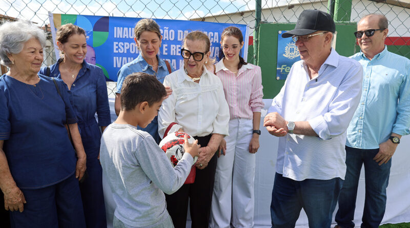 Comunidade da Conceição I celebra entrega de nova praça esportiva com gramado sintético