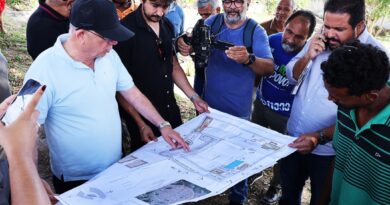 Começa construção de moderna praça do conjunto Homero Figueiredo Começa construção de moderna praça do conjunto Homero Figueiredo