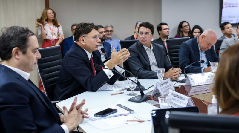 Banco do Nordeste empossa Vicente Aquino, novo diretor de Negócios